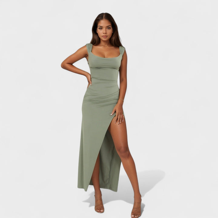 Sarella - Ilga suknelė su atvirais nugaros ir kaspinu