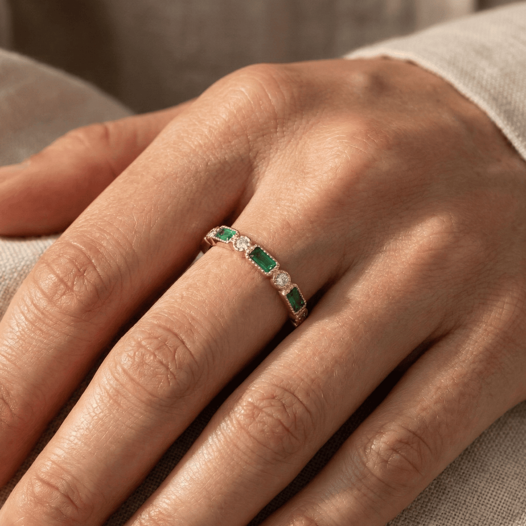 Auksinis Žiedas su Žaliu Cirkoniu Vintage