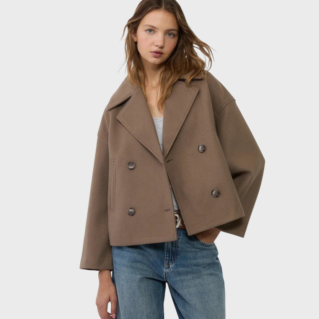 Goda | Trumpa dvieilė stilinga striukė