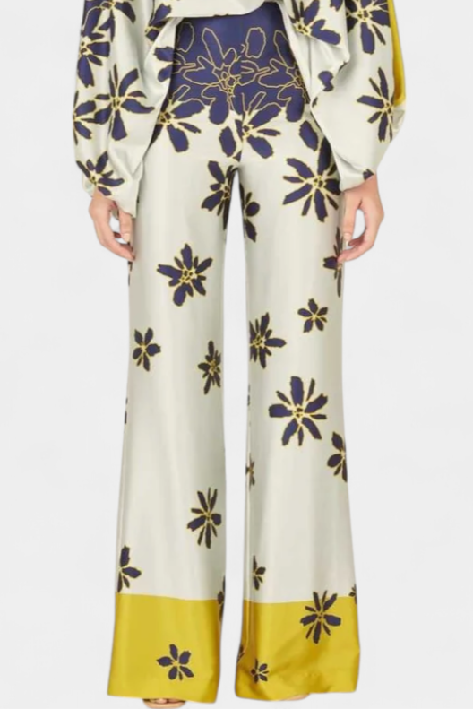 Sybella Dviejų Dalių Komplektas su Atvirais Petnešomis ir Plačiomis Žiemos Kelnėmis