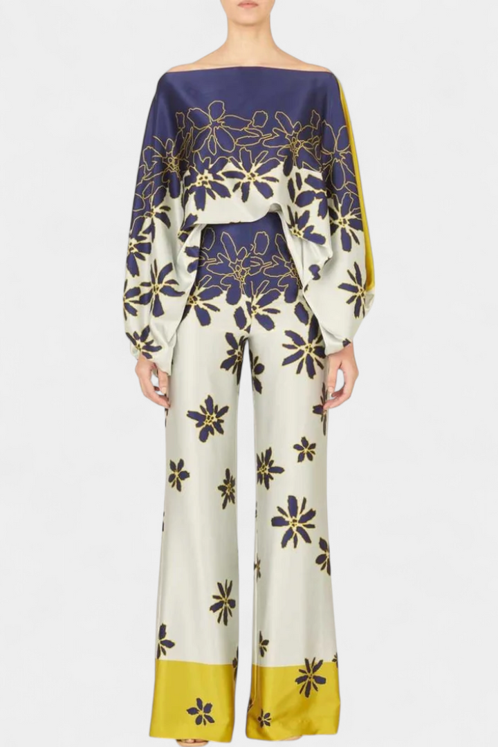 Sybella Dviejų Dalių Komplektas su Atvirais Petnešomis ir Plačiomis Žiemos Kelnėmis