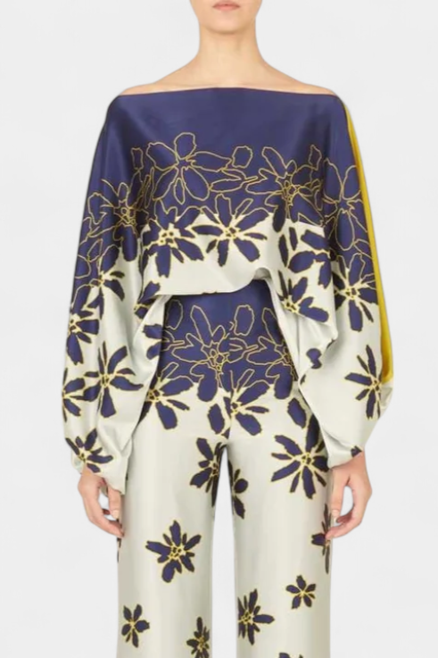 Sybella Dviejų Dalių Komplektas su Atvirais Petnešomis ir Plačiomis Žiemos Kelnėmis