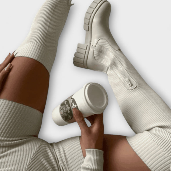 Aušrinė™ - Batai virš kelių