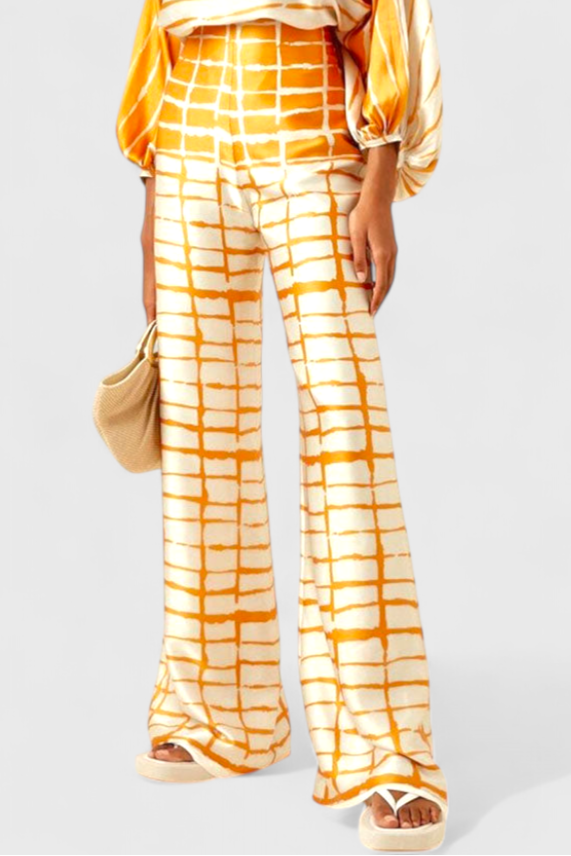 Sybella Dviejų Dalių Komplektas su Atvirais Pečiais ir Plačiomis Kelnėmis