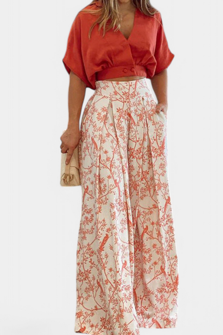 Olivia Boho komplektas su V formos iškirpte ir plačiomis kelnėmis
