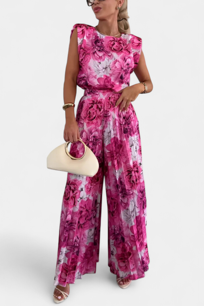 Liora Dviejų Dalių Komplektas su Struktūrizuotu Topu ir Plisuotomis Kelnėmis