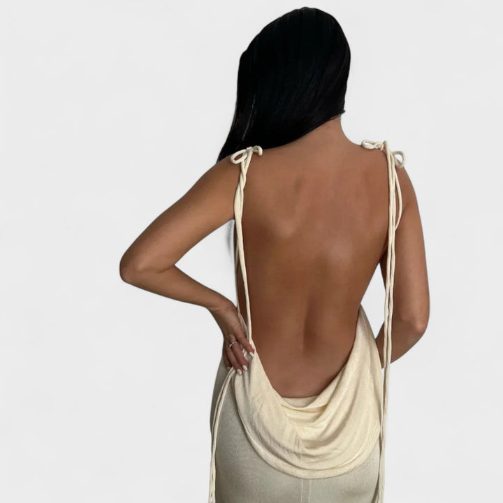 Luna - Suknelė, švenčianti jūsų formas