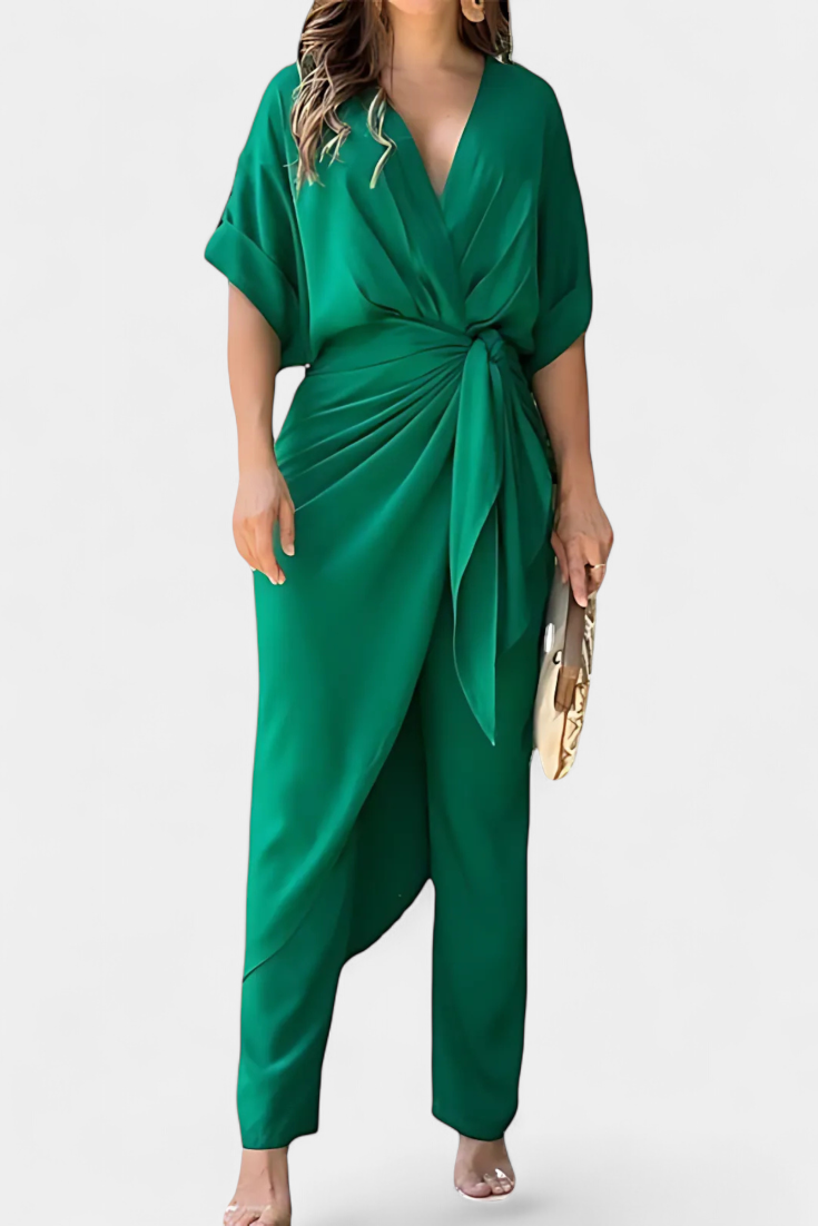 Mayleen Suknelė su Kryžiumi ir Tiesiomis Kelnėmis