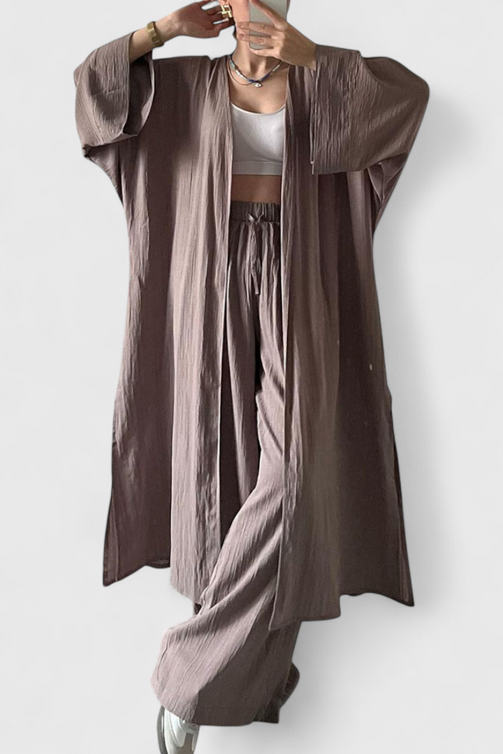 Suella dviejų dalių kasdienis komplektas su ilgu megztiniu ir šoniniu plyšiu