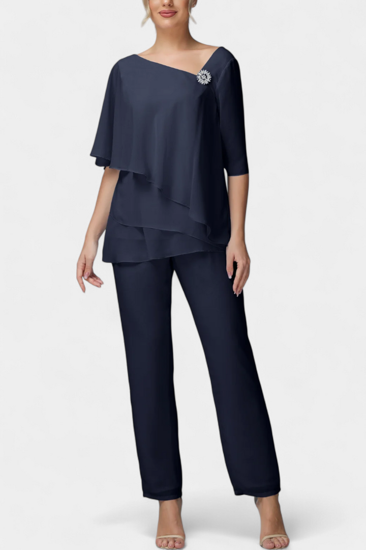 Ramona Dviejų Dalių Komplektas su Moteriška Siluetu be Pastangų