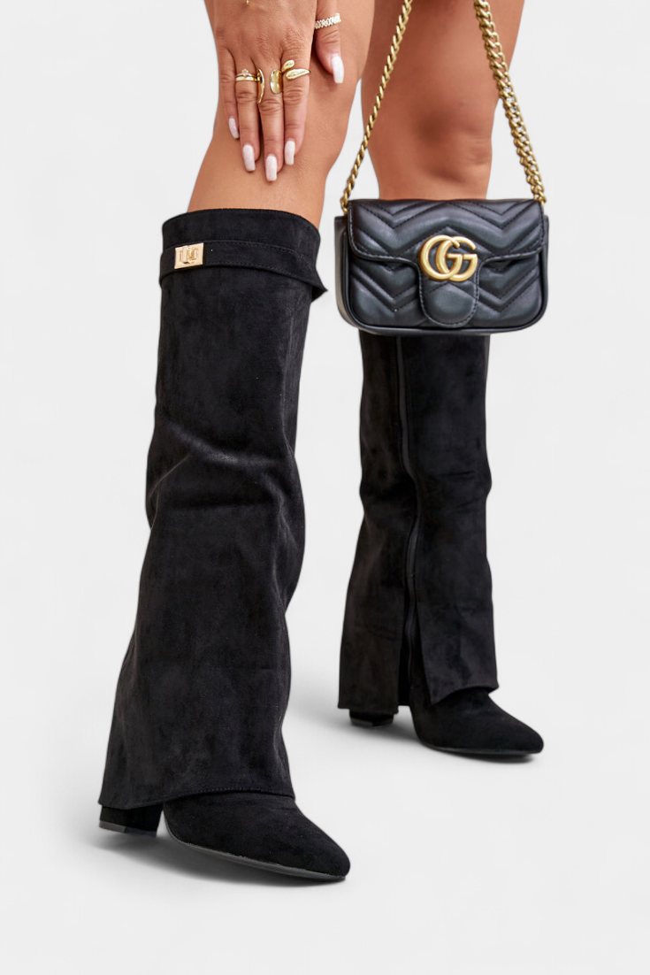 Raya Kelio Batai su Blokuotu Kulnu